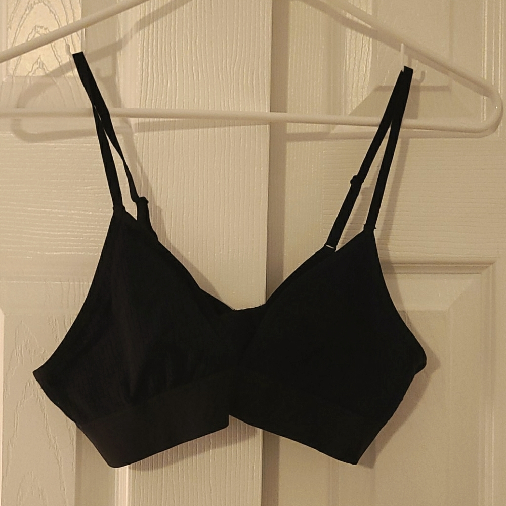 Aerie bralette with back closure
